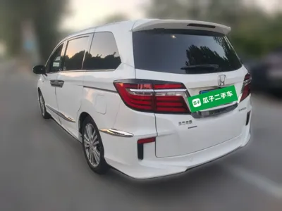 Honda Elysion 2016, 151900 км, за 118162.3 CNY