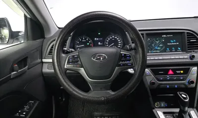 Hyundai Avante 2018, 75036 км, за 10500000 KRW - фото 12