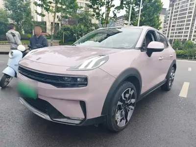 Lynk & Co 06 EM-P · 2023 год