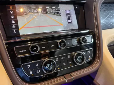 Bentley Bentayga 2021, 28400 км, за 205000000 KRW - фото 11