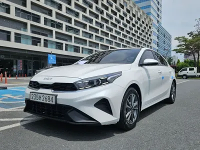 Kia K3 · 2022 год