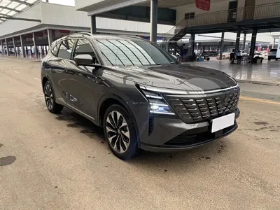 Changan 长安CS75PLUS 2025, 6000 км, за 92800 CNY - фото 3