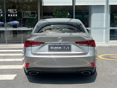Lexus IS 2019, 57800 км, за 119800 CNY - фото 8
