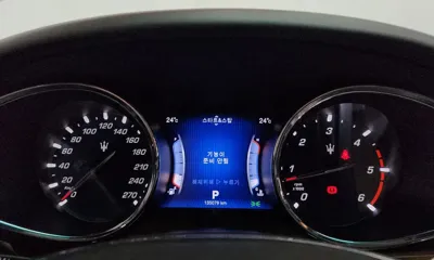 Maserati Quattroporte 2016, 135079 км, за 14700000 KRW - фото 8