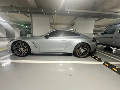 Mercedes-Benz AMG GT 2025, 7300 км, за 199430000 KRW - фото 3