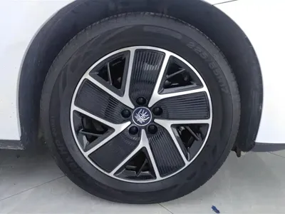 BYD Qin L 2024, 52300 км, за 71800 CNY - фото 6