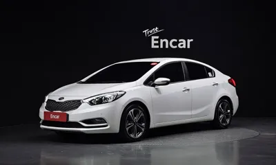 Kia K3 · 2013 год