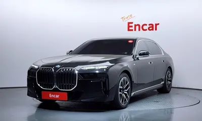 BMW 7-Series · 2025 год