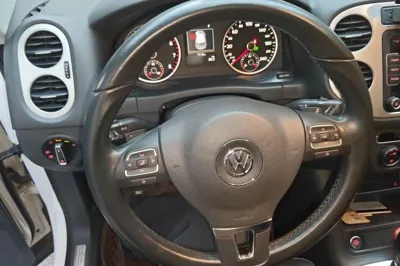 Volkswagen Tiguan 2015, 101199 км, за 47816.1 CNY - фото 17