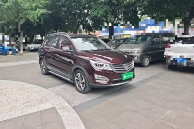 Baojun 560 2015, 113200 км, за 29880.82 CNY