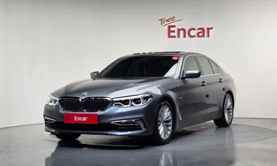 BMW 5-Series · 2018 год
