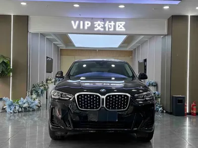 BMW X4 2022, 30000 км, за 197000 CNY