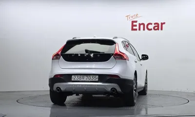 Volvo V40 2019, 191985 км, за 6900000 KRW
