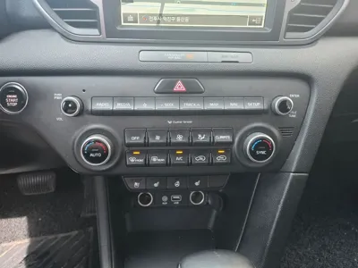 Kia Sportage 2018, 121291 км, за 8950000 KRW - фото 13