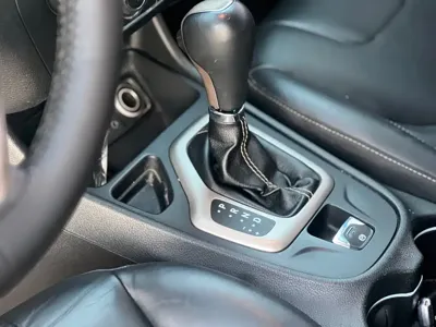 Jeep Cherokee 2016, 160000 км, за 29800 CNY - фото 9