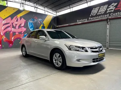 Honda Accord 2008, 120000 км, за 26800 CNY - фото 4