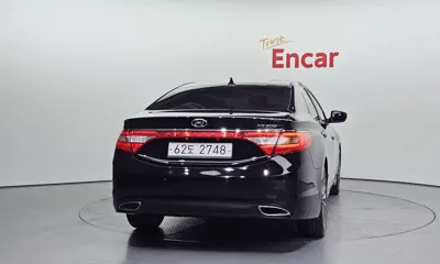 Hyundai Grandeur 2014, 179883 км, за 6000000 KRW