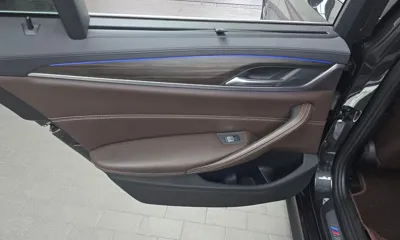 BMW 5-Series 2020, 64122 км, за 31700000 KRW - фото 25