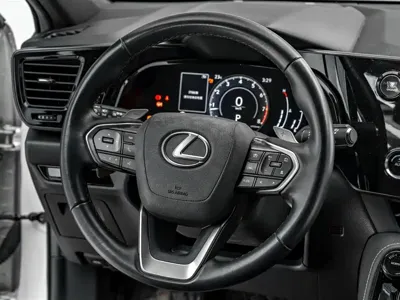 Lexus NX 2023, 41000 км, за 173800 CNY - фото 27