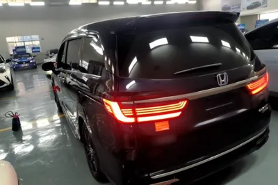 Honda Odyssey 2022, 73700 км, за 193171.1 CNY