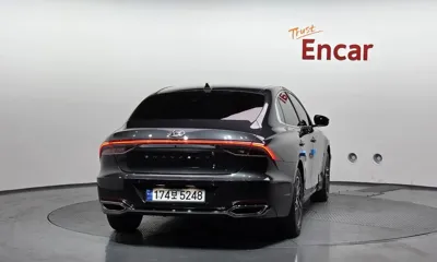 Hyundai Grandeur 2020, 64339 км, за 22000000 KRW
