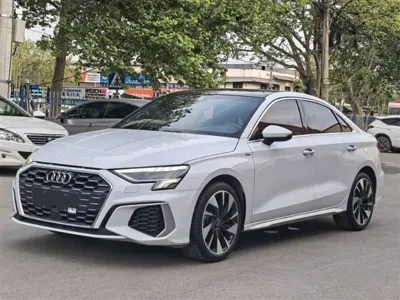 Audi A3 · 2022 год