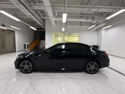 Mercedes-Benz C-Class 2022, 52000 км, за 178000 CNY