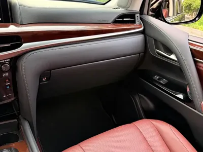 Lexus LX 2018, 56000 км, за 1158000 CNY - фото 14