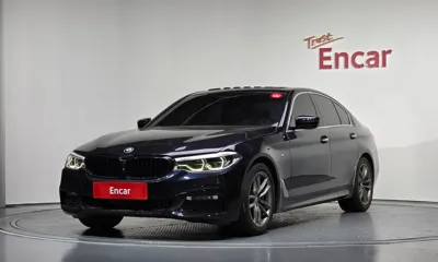 BMW 5-Series · 2018 год