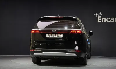 Kia Canival 2021, 27620 км, за 22790000 KRW