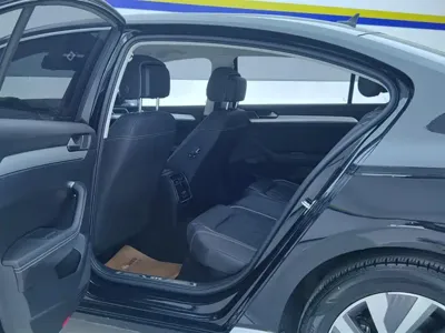 Volkswagen 迈腾 PHEV 2021, 53200 км, за 79800 CNY - фото 11