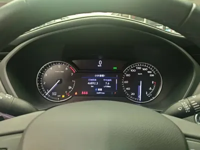 Cadillac XT4 2022, 46800 км, за 99300 CNY - фото 12