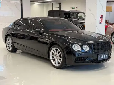 Bentley Flying Spur 2018, 70000 км, за 698000 CNY