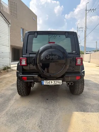 Jeep Wrangler 2021, 28000 км, за 60000000 KRW - фото 2