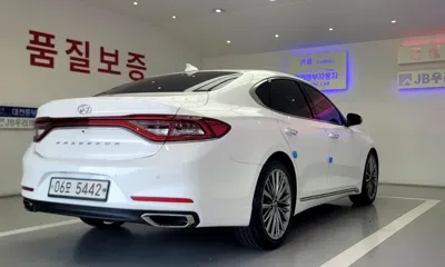Hyundai Grandeur 2018, 167000 км, за 11500000 KRW