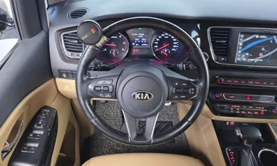 Kia Canival 2019, 124999 км, за 12500000 KRW - фото 13