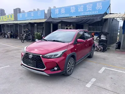 Toyota Yaris L · 2022 год
