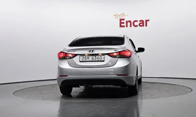 Hyundai Avante 2015, 107611 км, за 5790000 KRW