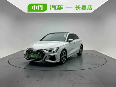 Audi A3 · 2022 год