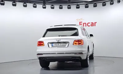 Bentley Bentayga 2019, 93876 км, за 93000000 KRW