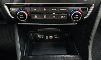 Kia K5 2019, 58990 км, за 12900000 KRW - фото 15