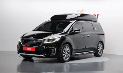 Kia Canival · 2019 год
