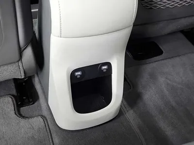 Hyundai Ioniq5 2024, 34253 км, за 27000000 KRW - фото 13