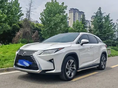 Lexus RX · 2018 год