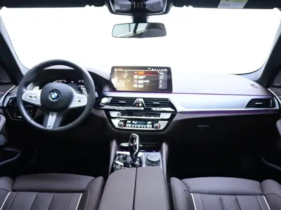 BMW 5 Series 2024, 36700 км, за 273000 CNY - фото 13