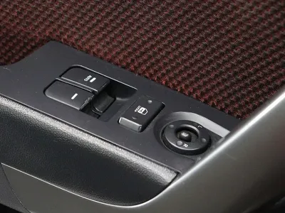 Kia Porte 2012, 178298 км, за 2990000 KRW - фото 13