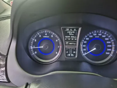 Hyundai Grandeur 2015, 84611 км, за 8000000 KRW - фото 6
