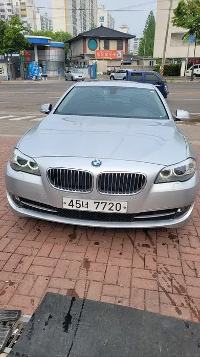 BMW 5-Series · 2013 год