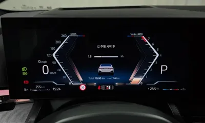 BMW 5-Series 2025, 13245 км, за 87900000 KRW - фото 8