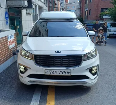 Kia Canival 2020, 100000 км, за 21000000 KRW